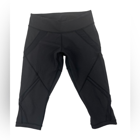 Lululemon Women’s Black Capri Legging Size 6 - Picture 2 of 11